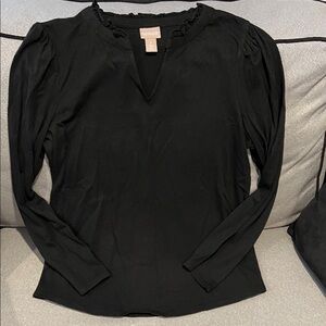 Chico’s Black Ruffled Long Sleeve Top